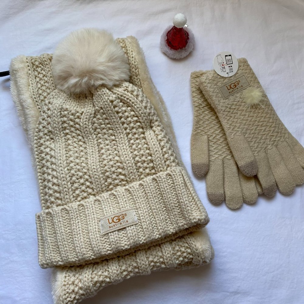 UGG Cream Hat, Infinity Scarf & Glove Set